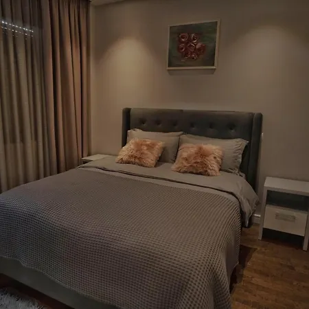 Villa Vila Perla Gjiri Lalzit , Perla