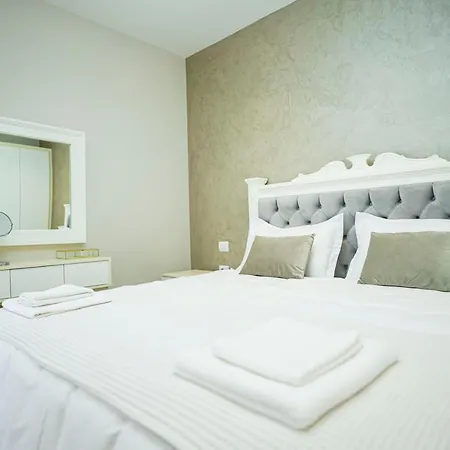 Vila Perla Gjiri Lalzit , Perla Durres