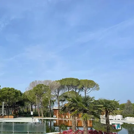 Vila Perla Gjiri Lalzit , Perla * Durres